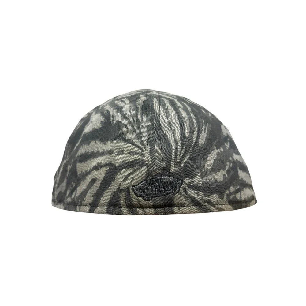 VANS ‘’Off The Wall’’ New Era Camo Mens Fitted 7 1/2 Snapback